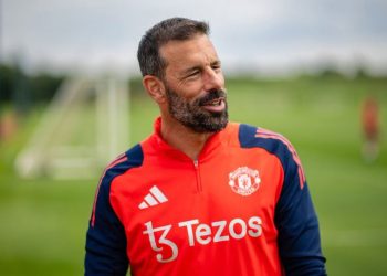 Line-up yang Bisa Digunakan Ruud van Nistelrooy