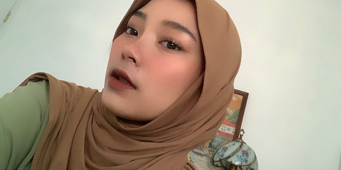 Zahra Fadilla Meniti Mimpi Jadi Dokter Hewan dan Lulusan Terbaik