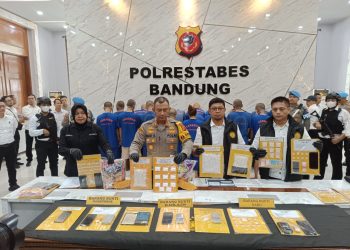 Wadah Kue Impor jadi Pilihan YP Sembunyikan Narkoba