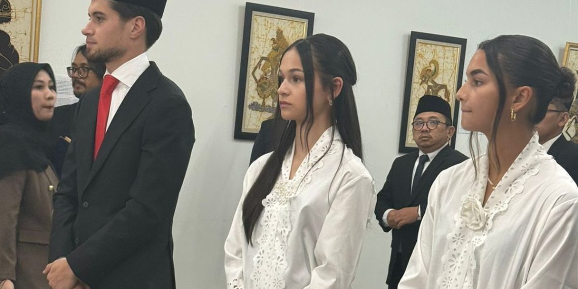Estella Loupattij dan Noa Leatomu Resmi jadi WNI