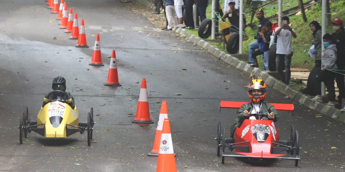 Memacu Adrenalin di Lomba Kereta Peti Sabun