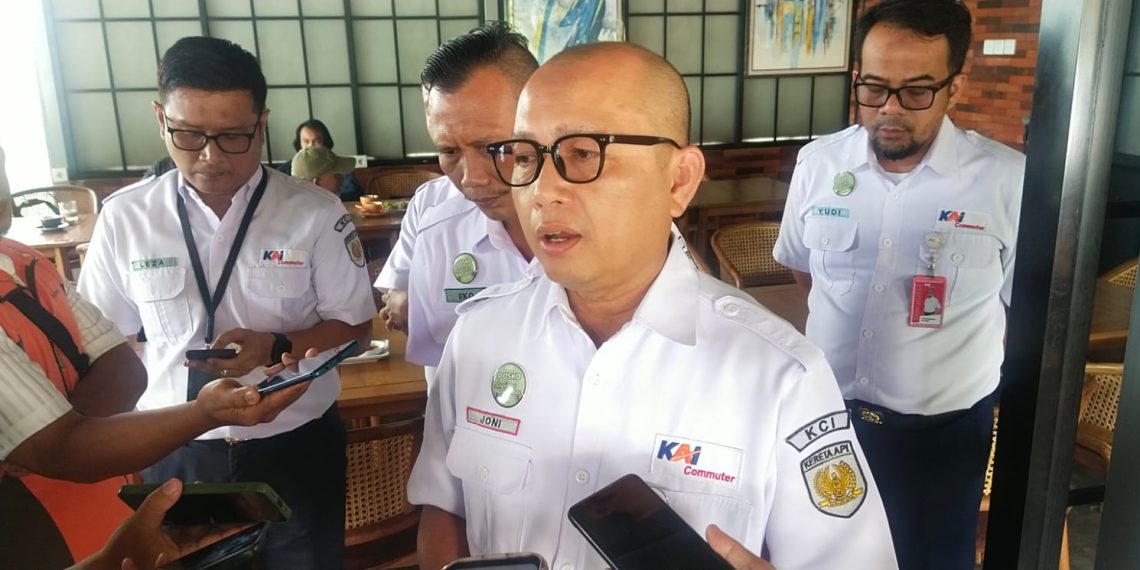 Satu Juta Penumpang akan Gunakan Kereta Commuter Line