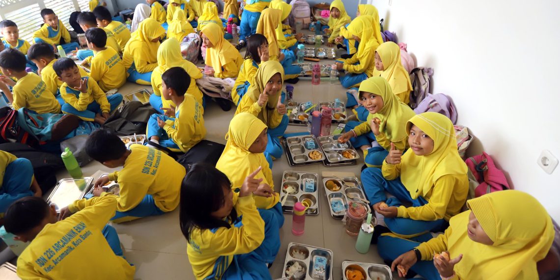 program MBG
