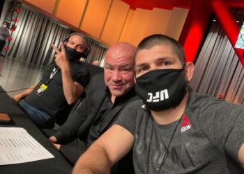 Dana White: Apa yang Khabib Lakukan di Maskapai Sampah?