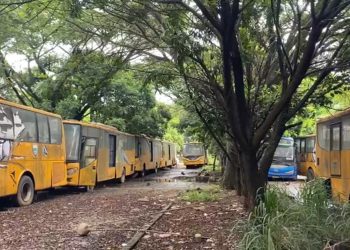 bus sekolah bandung
