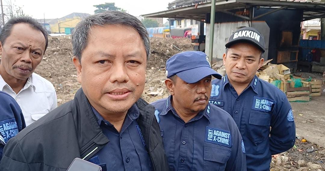 Segel Pasar Caringin