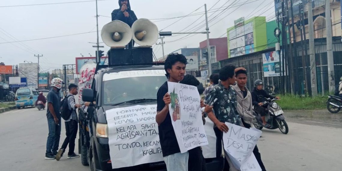 Mahasiswa Bone Tondo