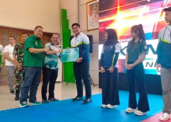 Bupati Bandung Gelontorkan Rp 6,5 Miliar untuk Atlet dan Pelatih