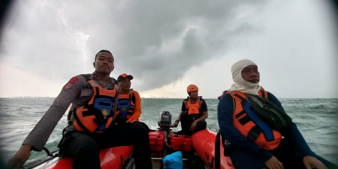 pencarian nelayan hilang