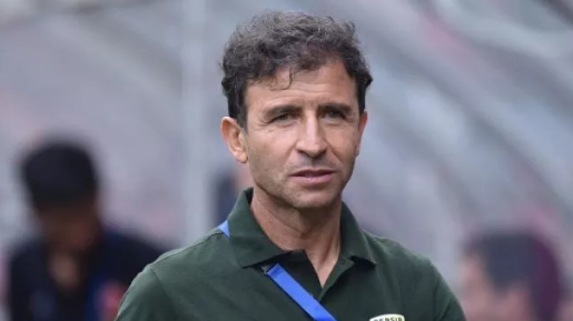 Gugatan Persib Terhadap Luis Milla Kandas