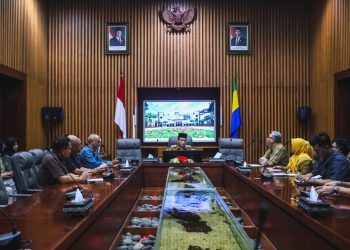 permasalahan sampah bandung