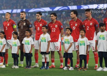 Mees Hilgers Pulang ke Belanda