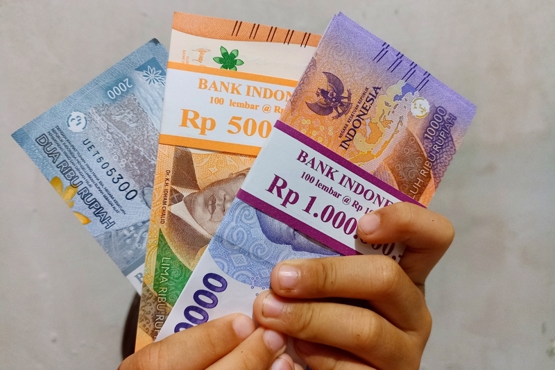 tukar uang baru 2025