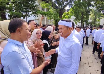 Bupati Lucky Hakim