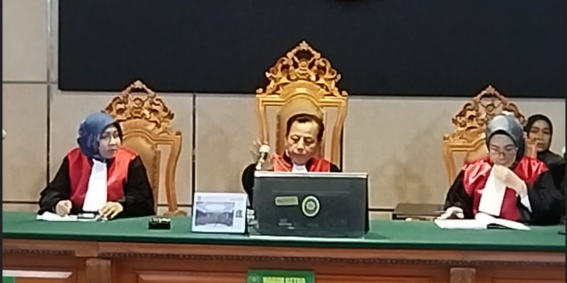 Sidang Gugatan Lisa Mariana