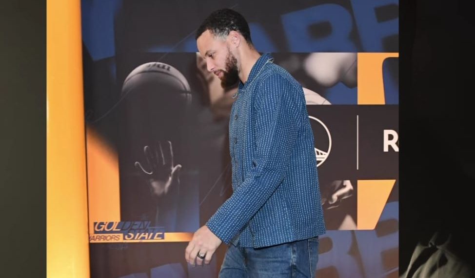 Stephen Curry Warriors kalah