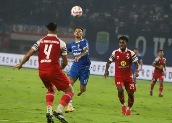Persib Bandung Ditahan Imbang Barito Putera 1-1 di GBLA