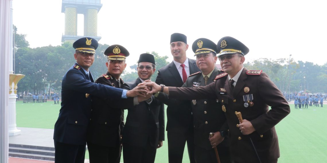 100 Hari Kerja