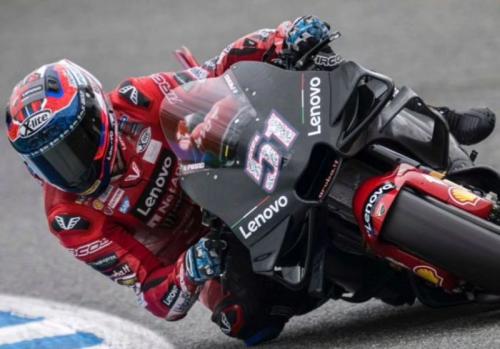Michele Pirro melakukan tes tertutup di Sirkuit Jerez (Foto: Instagram/@michelepirro51)
