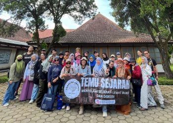 Temu Sejarah Menelusuri Lembang, Mengenal Kolonialisme dari Jejak yang Tertinggal