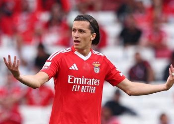 Real Madrid mendatangkan Alvaro Carreras dari Benfica. (Foto: REUTERS/Pedro Nunes)