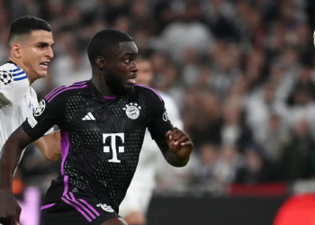 Dayot Upamecano diincar Manchester United (AFP/Sergei Gapon)