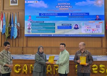 Guru besar UIN