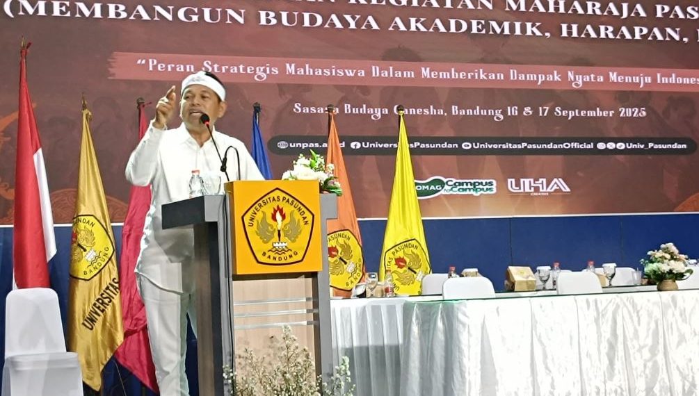Dedi Mulyadi di PPKMB Unpas