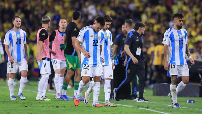 Argentina kalah 0-1 dari Ekuador di laga terakhir Kualifikasi Piala Dunia 2026 Zona Conmebol. (Foto: Franklin Jacome/Getty Images)
