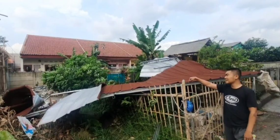 Angin Puting Beliung Padasuka