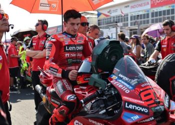 Marc Marquez sukses menjalani operasi di Spanyol, Senin (13/10). (REUTERS/Willy Kurniawan)