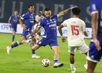 Galeri Foto Aksi Pemain Persib