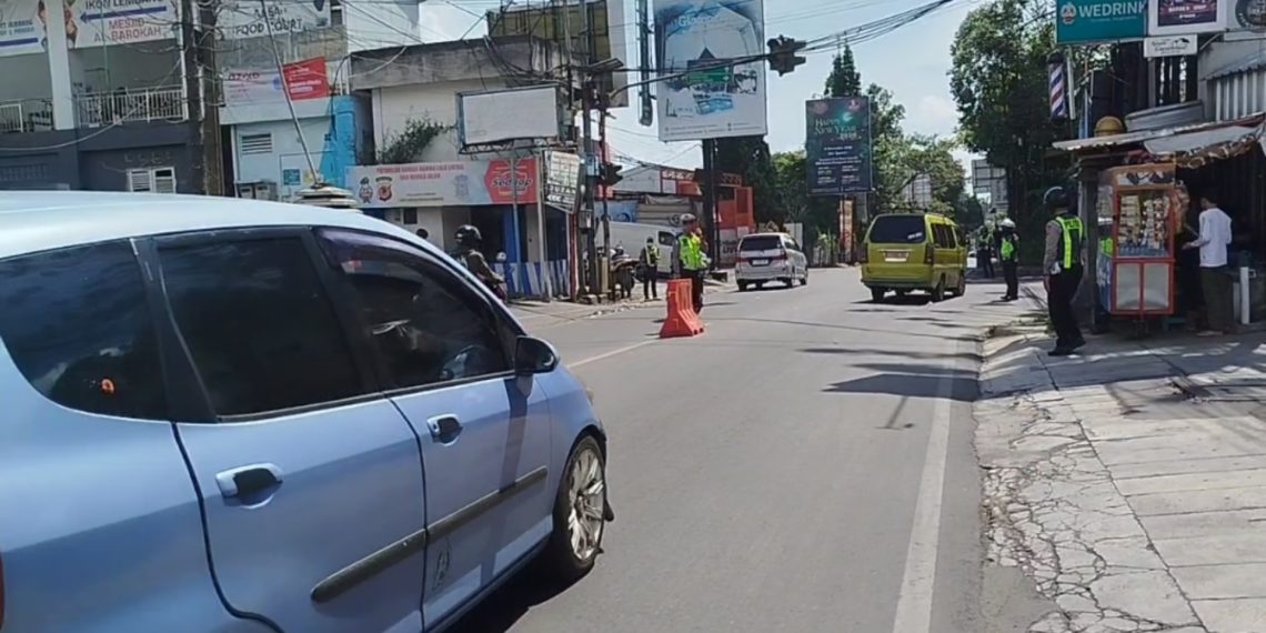 Hari Kedua Libur Natal, Arus Wisatawan Padati Kawasan Lembang