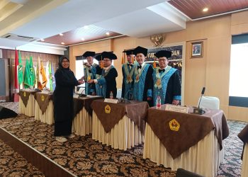 Sidang Doktor Neni Sumarni