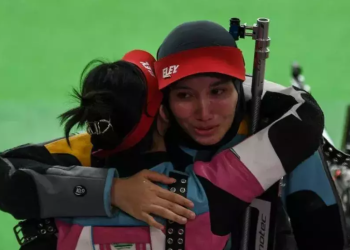 Petembak Indonesia Dewi Laila Mubarokah. (Antara)
