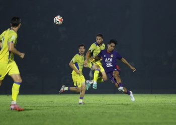 Pertandingan Persik Kediri vs Persib Bandung di Stadion Brawijaya, Kediri, Senin (5/1/2026). (Foto: Official Persib)