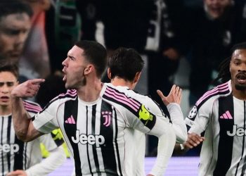 Penyerang Juventus, Dusan Vlahovic, merayakan gol pertama timnya pada laga Liga Champions Juventus vs Sporting CP di Stadion Allianz di Turin, pada tanggal 4 November 2025.(AFP/MARCO BERTORELLO)