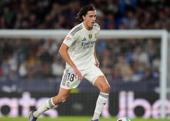Alvaro Carreras menegaskan Real Madrid belum puas kendati sudah menang tujuh laga beruntun di Liga Spanyol. (Foto: NurPhoto via Getty Images/NurPhoto)