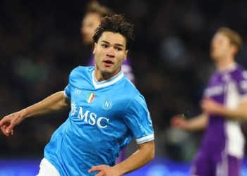 Napoli kalahkan Fiorentina dengan skor 2-1 di Liga Italia. (Foto: REUTERS/Ciro De Luca)