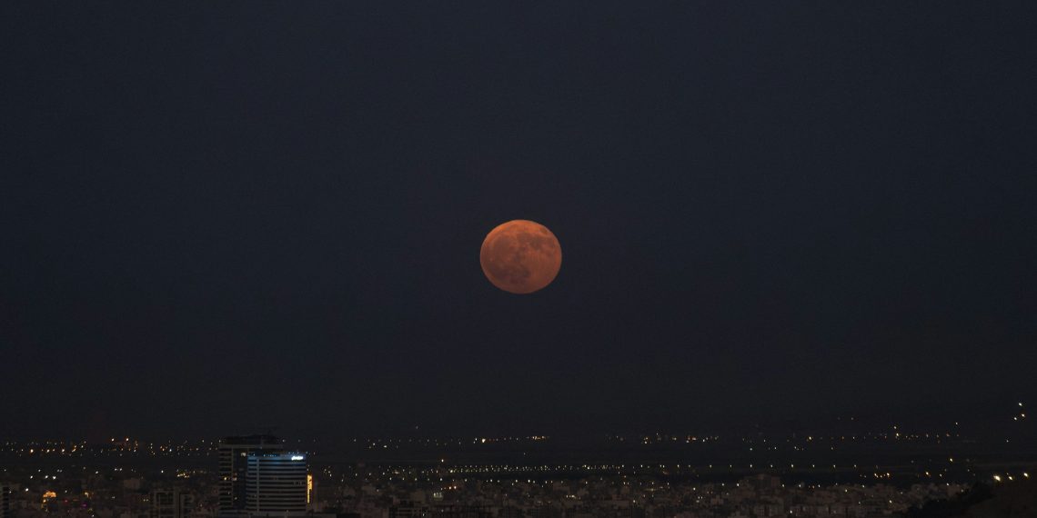 gerhana bulan