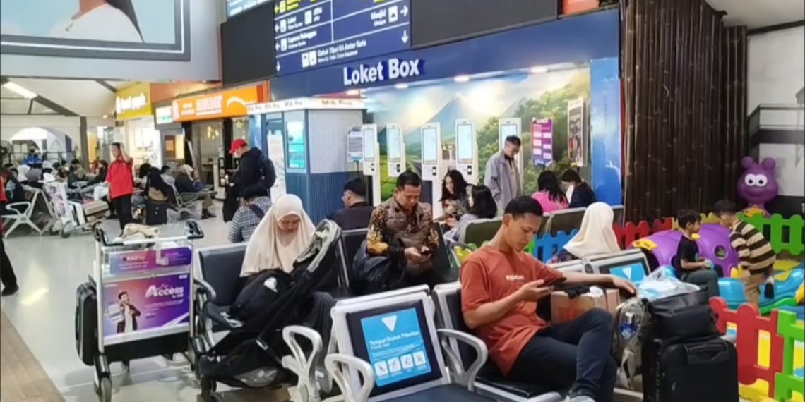 stasiun kereta
