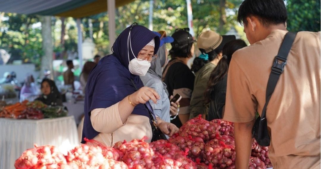 harga bahan pokok