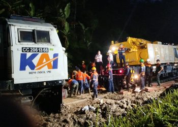 KA Ciremai Anjlok