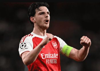 arsenal lolos semifinal champions