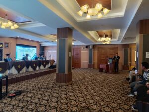 Sidang Doktor Ade Yusuf