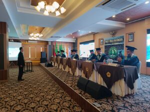 Sidang Doktor Ade Yusuf